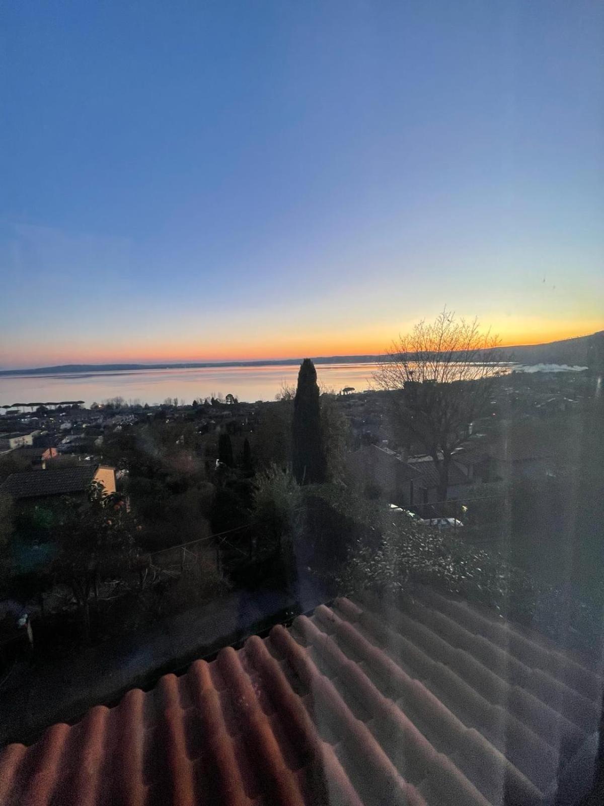 Sguardo Sul Lago Trevignano Romano Exteriér fotografie